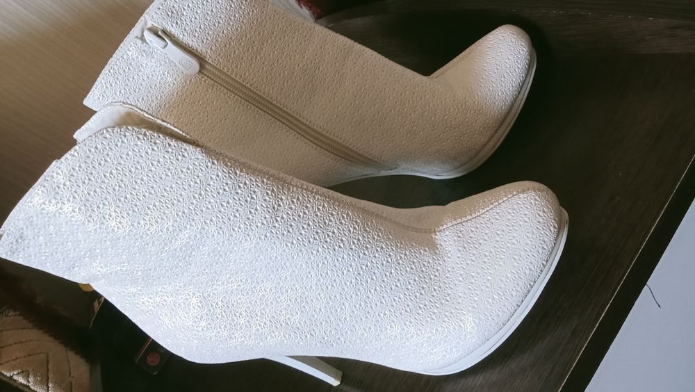 Продаются полусапожки б/у