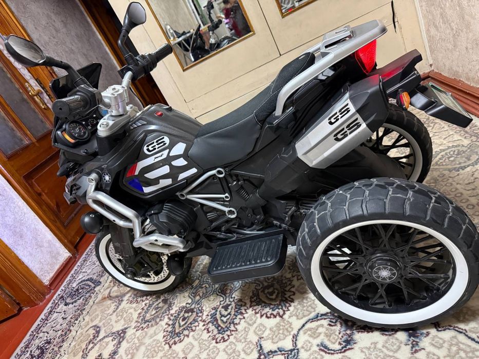 mototsikl elektroni sotiladi srochno