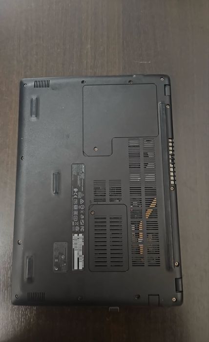 Vând laptop acer aspire 3 (Nu hp, apple, dell, asus)