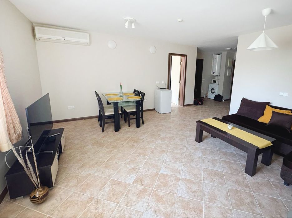 Дава се под наем Двустаен апартамент в с. Лозенец, Област Бургас - 80 кв.м за 91.8 € - Снимка #6