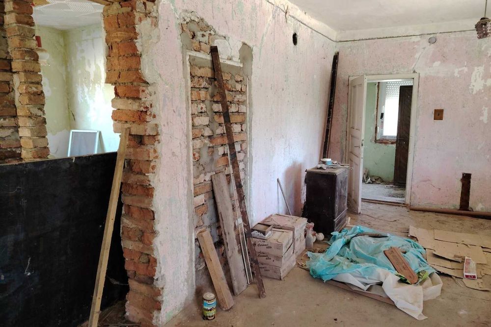 Къща в близост до Дунав и Искър област Плевен.