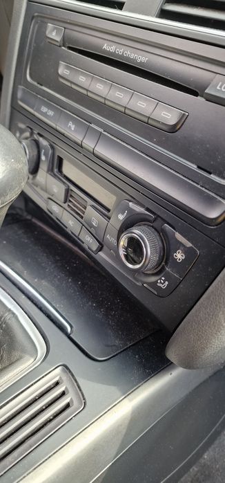 Panou clima audi a4 b8  de europa cu incalzire în scaune