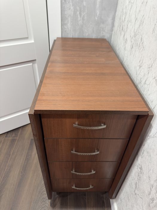 Стол компьютерный письменный, расскладной стол