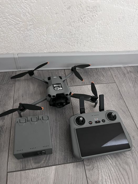 Квадрокоптер DJI mini 5 pro combo plus самая полный комплектация