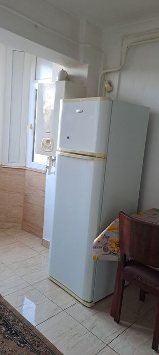 Inchiriez apartament o camera