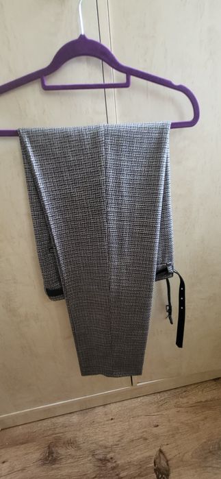 Женский брючный костюм