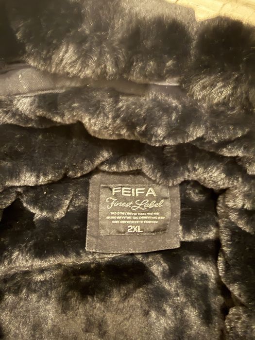 Черно яке  Парка