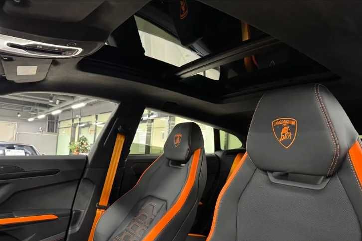 Lamborghini Urus V8 SE 812 Л.С.