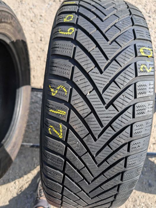 215/60 R16 • Iarna • Vredestein Wintrac 99H | 1 buc | Pret/buc