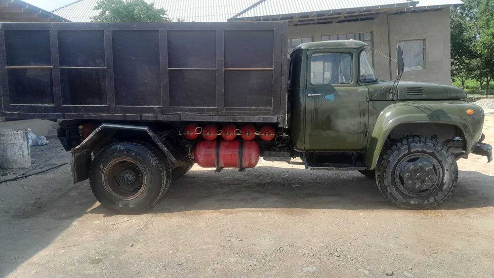ZIL MMZ 4502 sotiladi