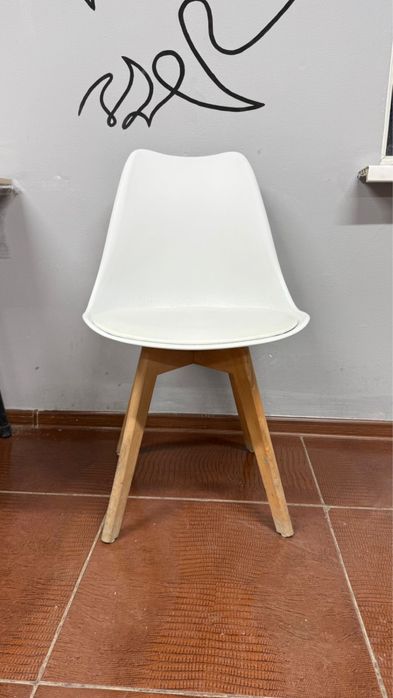 Столы с стульями