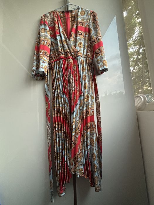 Rochie Zara.
