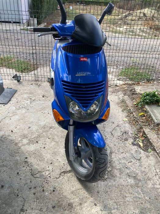 Мотоциклет априлия