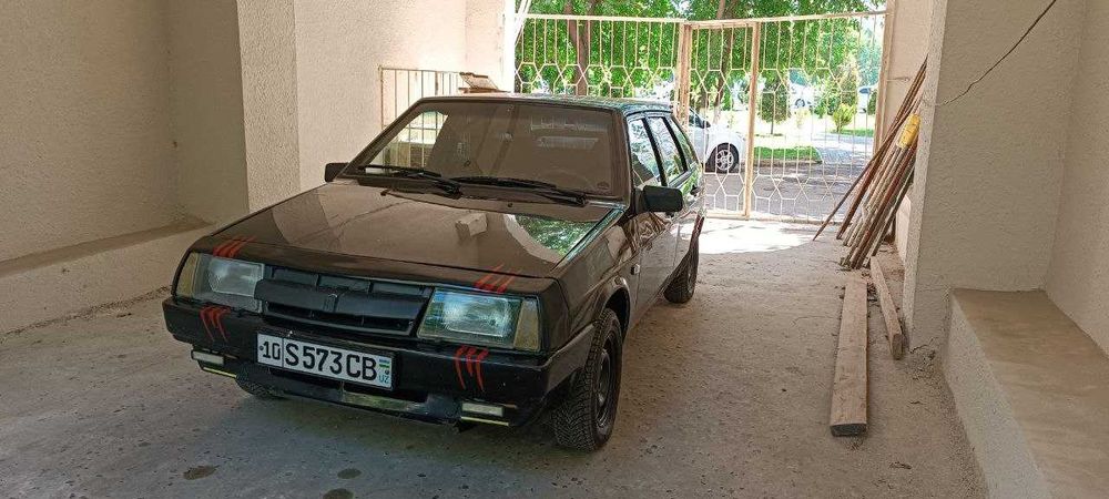 Продам ВАЗ 2109 в среднем состоянии