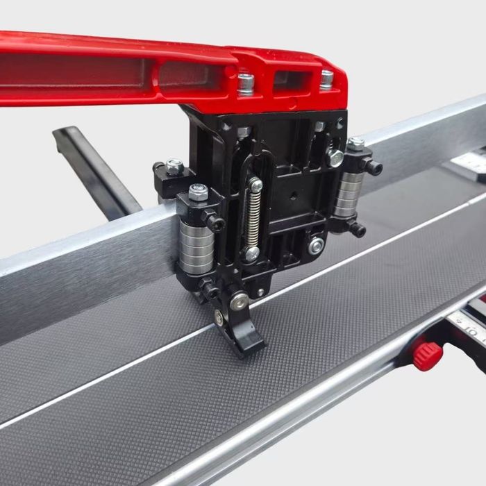 Професионалена машина за рязане на плочки TOOLSA F795