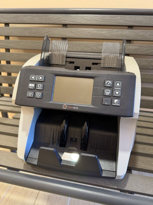 Банкнотоброячна машина Cashtech 9000