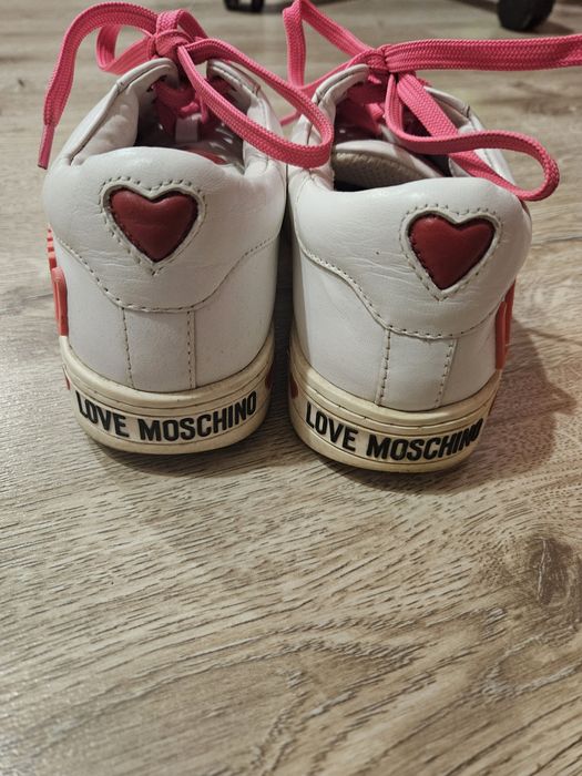 Moschino дамски кецове естествена кожа