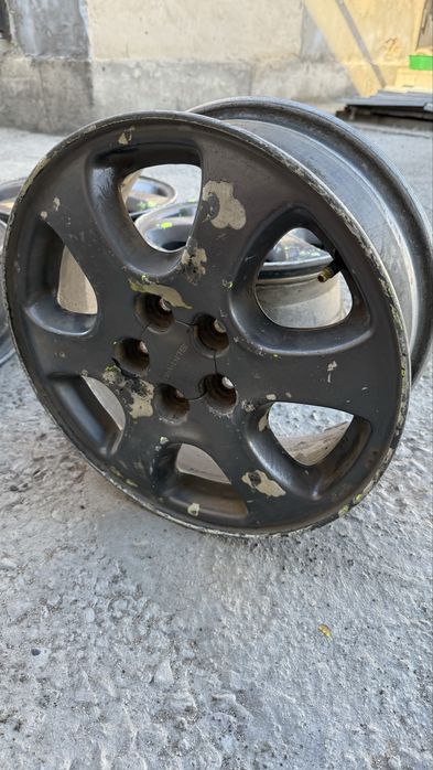 Продам диски от субару