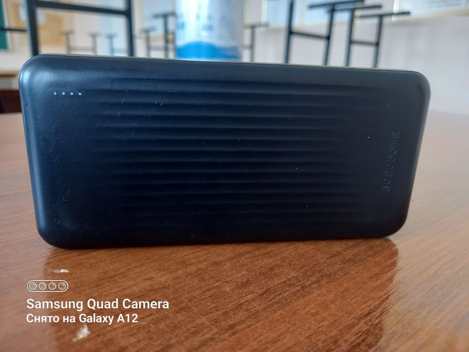 Продам повер банк за 3000 тенге