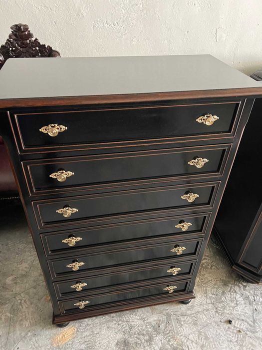 Comoda Baroc,lemn masiv!