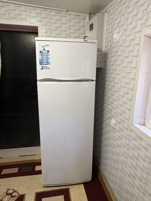 Продам холодильник