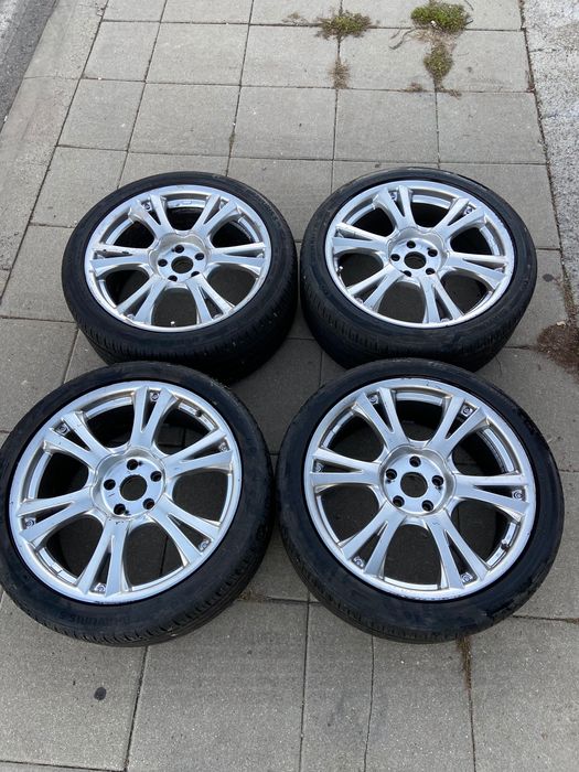 Гуми с джанти 275/35 R20