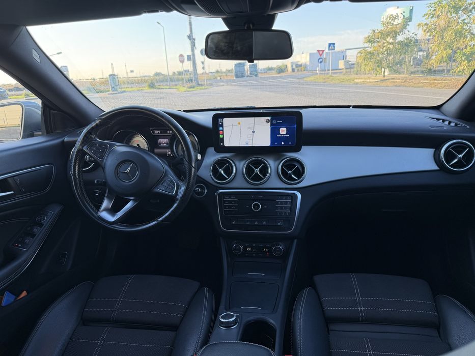 Mercedes Benz CLA