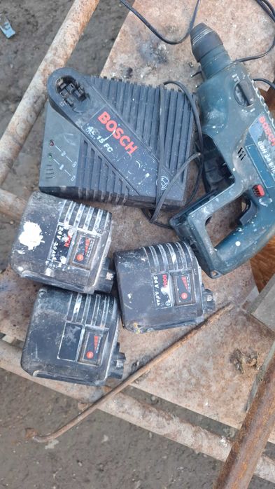 Vind ciocan rotopercutor