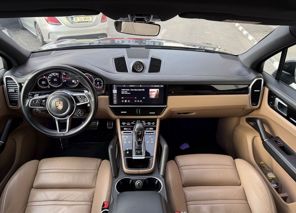 Porsche cayenne s 441 cp
