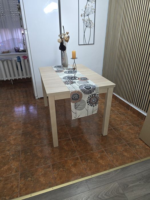 Masă extensibilă bucătărie/living