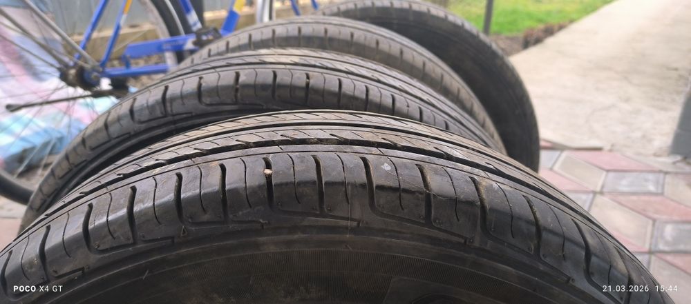 Шины  продам стояли на элантре