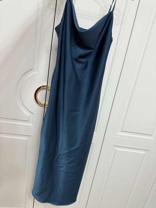 Вечерние платья по 2000 тг!!!