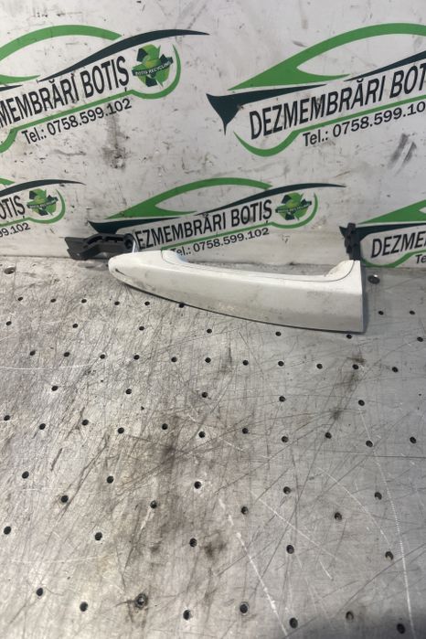 Maner deschidere din exterior usa fata dreapta E9XR4 BMW Seria 3 F30/