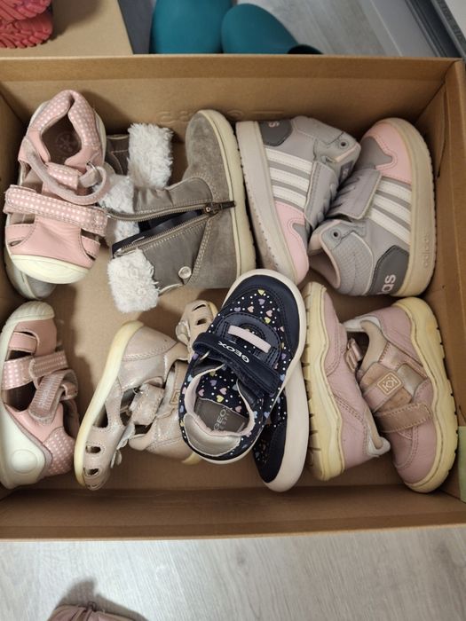 Обувки за момиче от 16 до 24 номер