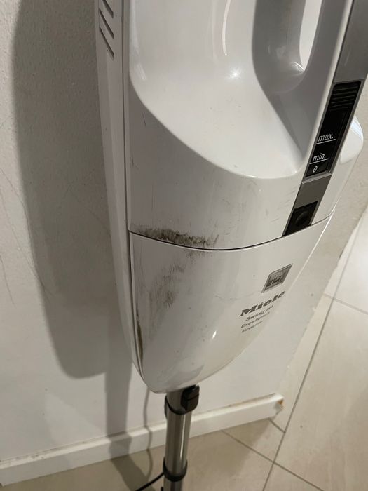 Vand Aspirator Miele defect Swing H1 Excellence Ecoline de calitate.