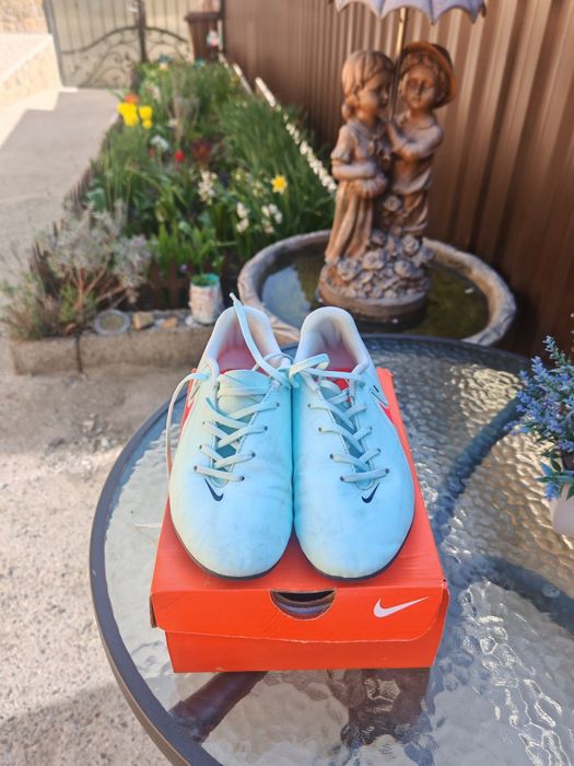Vând ghete Nike  fotbal copii mărimea 34