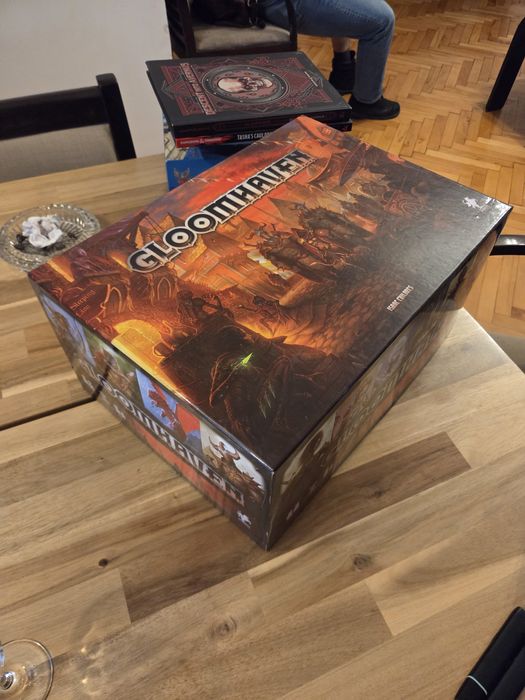 GloomHaven - Настолна игра