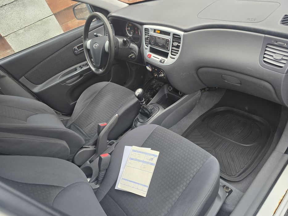 KIA RIO 1.5 CRDI 2007 DIESEL 110 CP-Acte valabile