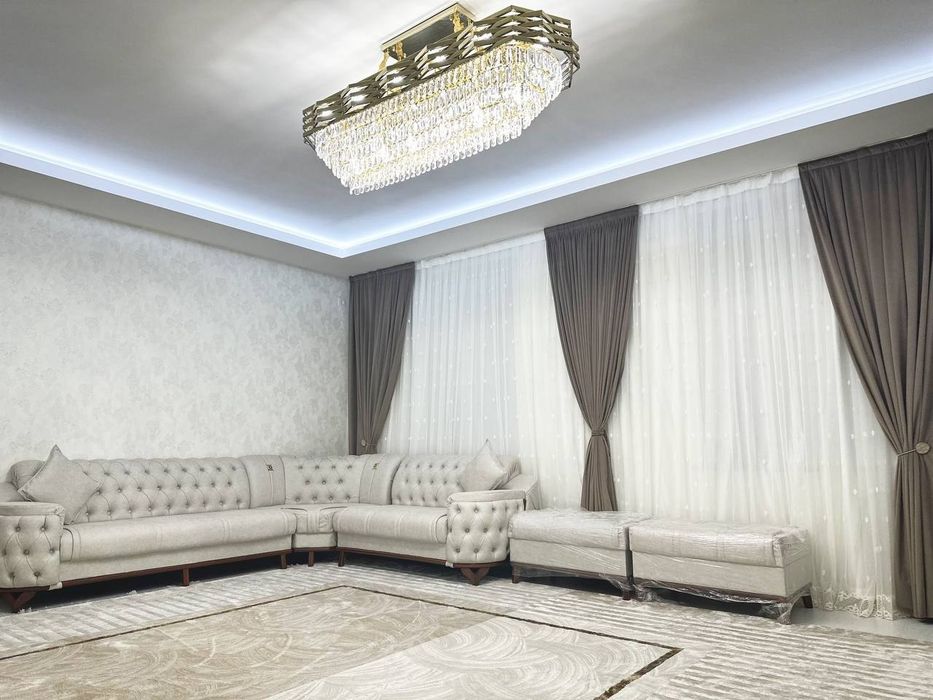 Samarqand Davoza mahallada  hovli arendaga beriladi.