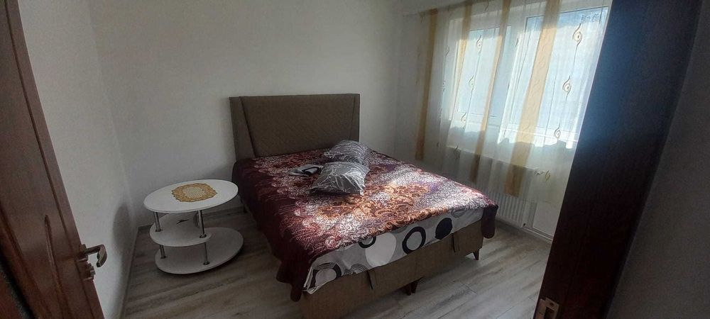 Apartament de inchiriat