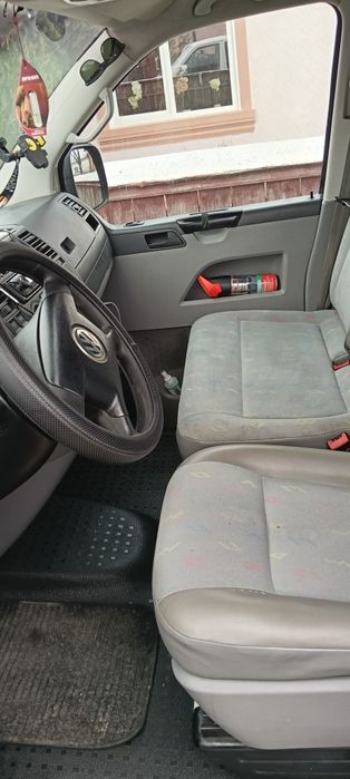 T5 1, 9 diesel 6+1 locuri