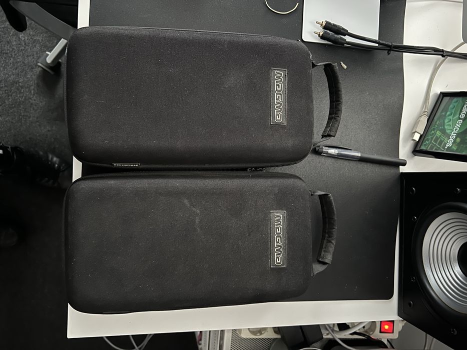 Consola dj, midi controller akai