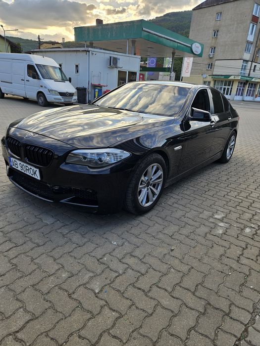 BMW 5 Series 2010 — imagine 3
