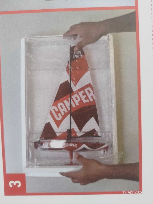 Рядък макет на ветроходна яхта „Camper“ – Volvo Ocean Race 2011-2012