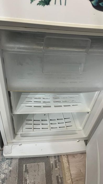 холодильник состояние хороший