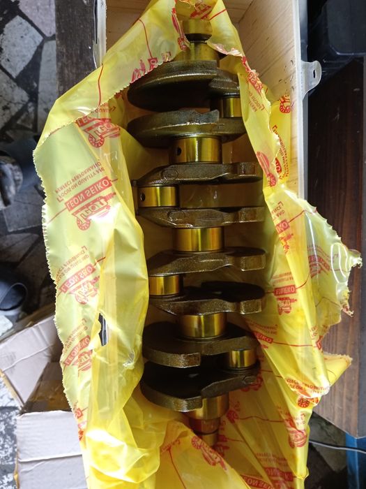 Продам коленвал новый 1.6 16 клапанная двигатель D3 также подходит нэк