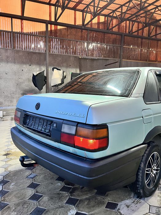 Продам Пассат б3 седан