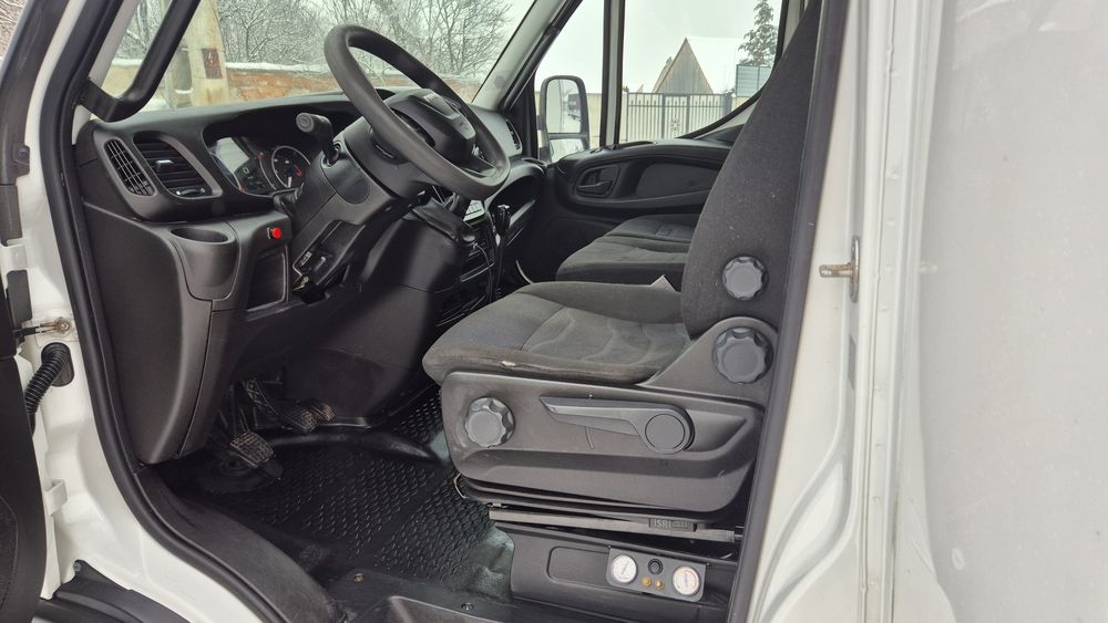 Iveco Daily 35c15 cu Lift  Hidraulic 1 T 15 Europaleti