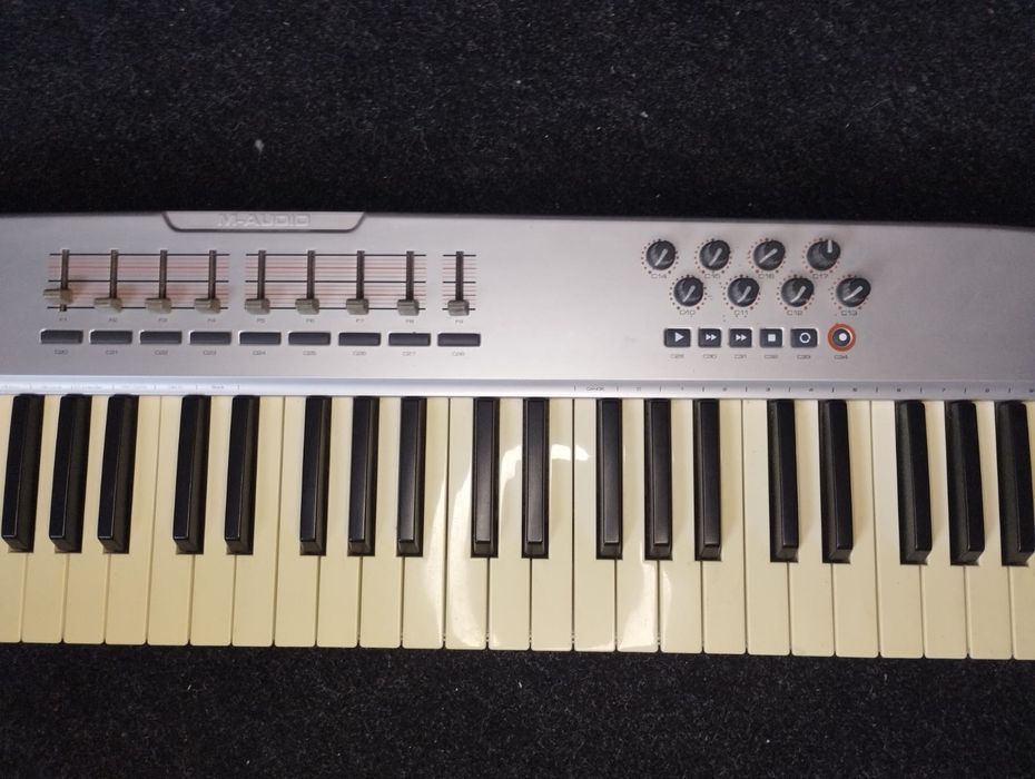 Музыкальные инструменты