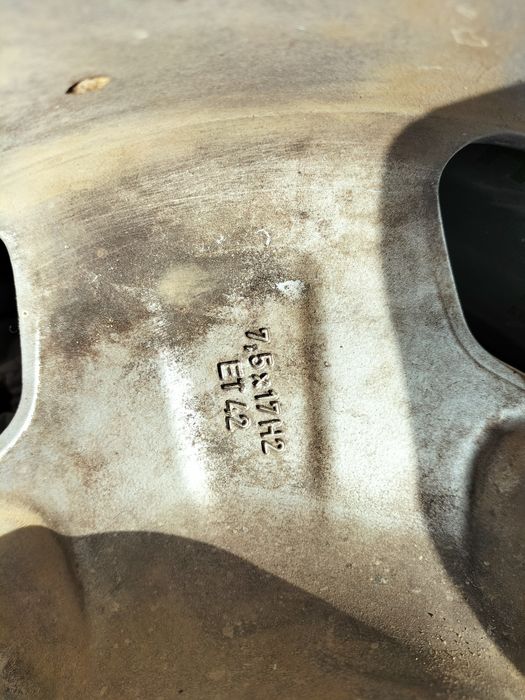 Продам диски на 17 Мерседес AMG